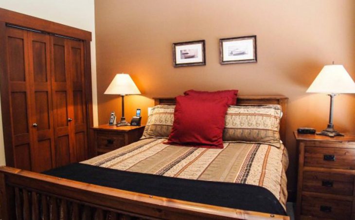 Stonebridge Lodge, Big White, Bedroom 2